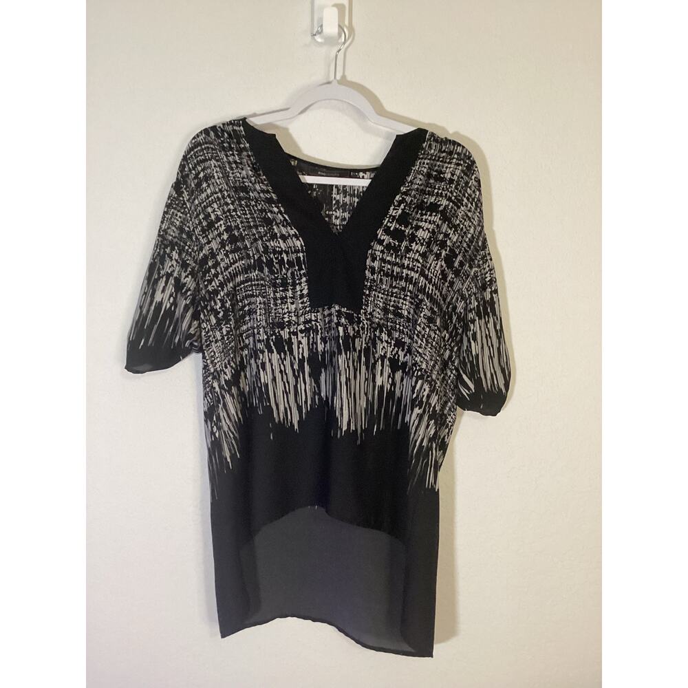 BCBGMaxAzria Womens Size Small Black and White
